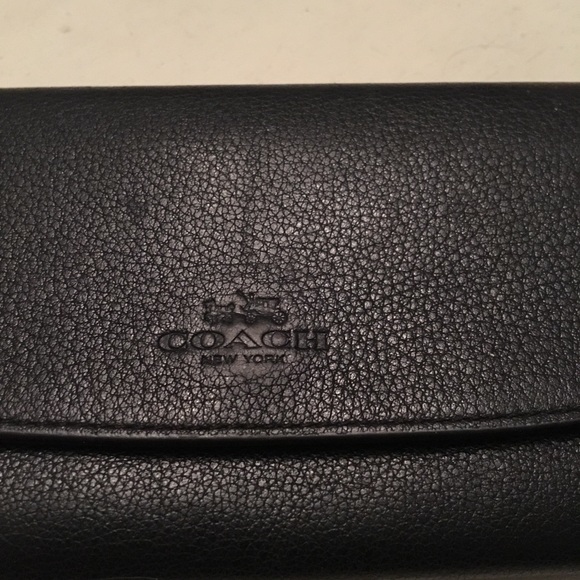 Coach black leather wallet like new - Picture 6 of 7